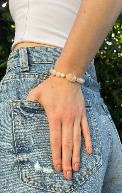 Femininity, Motivation x Knowledge • Bracelet • Pink Aventurine & 925 Sterling Silver