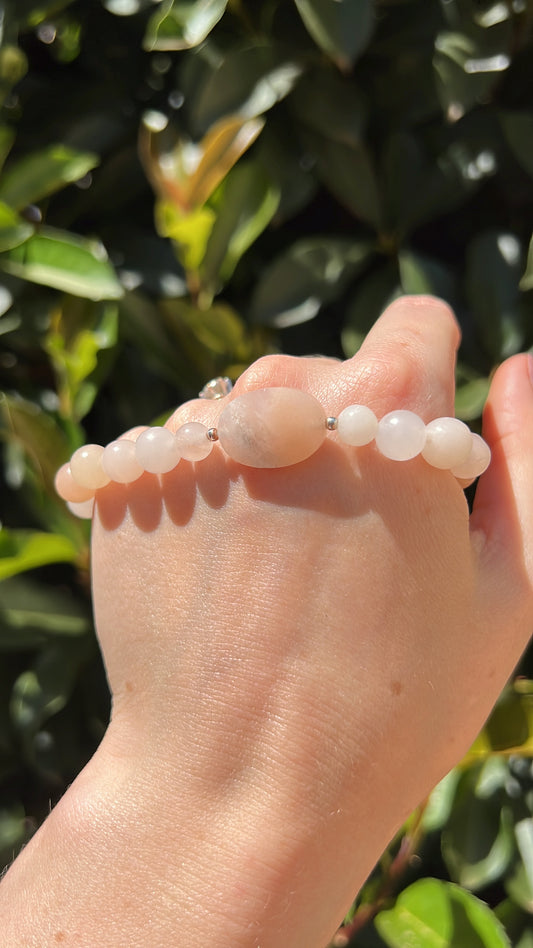 Femininity, Motivation x Knowledge • Bracelet • Pink Aventurine & 925 Sterling Silver