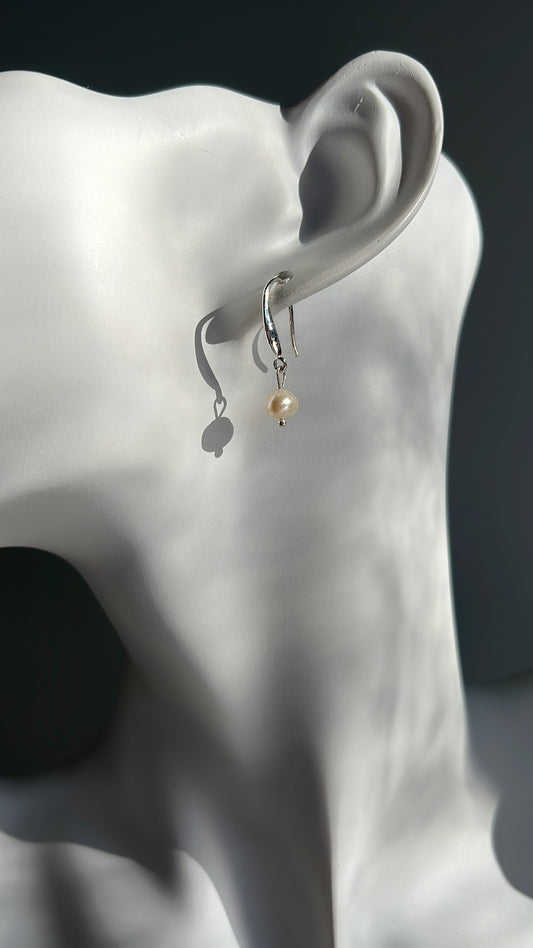 Pure Elegance Pearl Earrings • 925 Sterling Silver