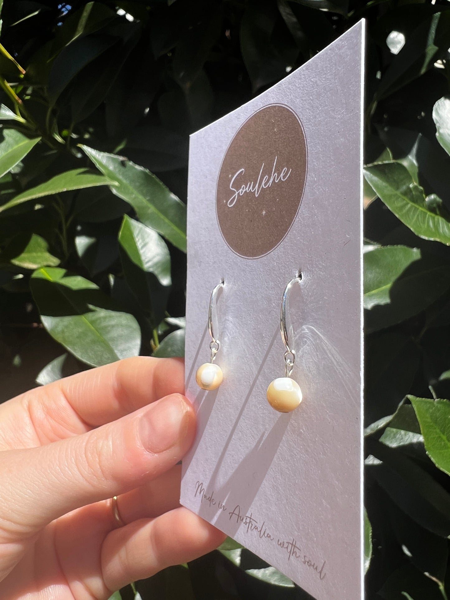 shell earrings 